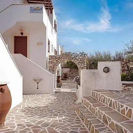 Sunset Paros Hotel Nausa